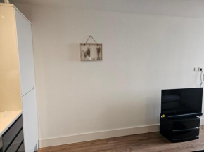 Close to Maidstone City Centre